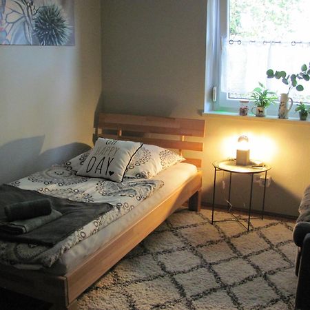 #3 Gemuetliches Ruhiges Zimmer Gartenblick, Gemeinschaftsbad W-Lan Airport Nah Gelegen Mit Late Night Check In Haus Nr 9,5 Trunkelsberg 外观 照片