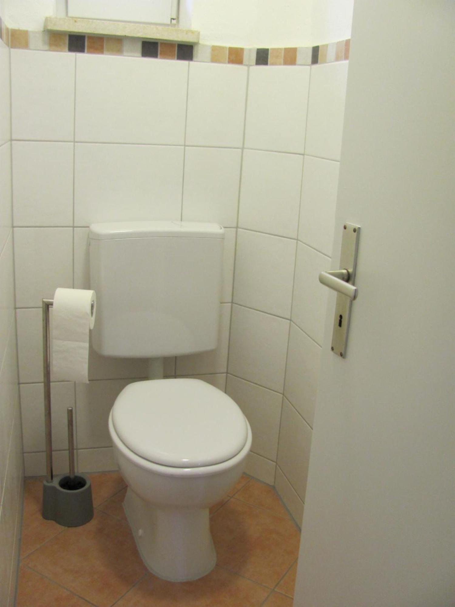 #3 Gemuetliches Ruhiges Zimmer Gartenblick, Gemeinschaftsbad W-Lan Airport Nah Gelegen Mit Late Night Check In Haus Nr 9,5 Trunkelsberg 外观 照片