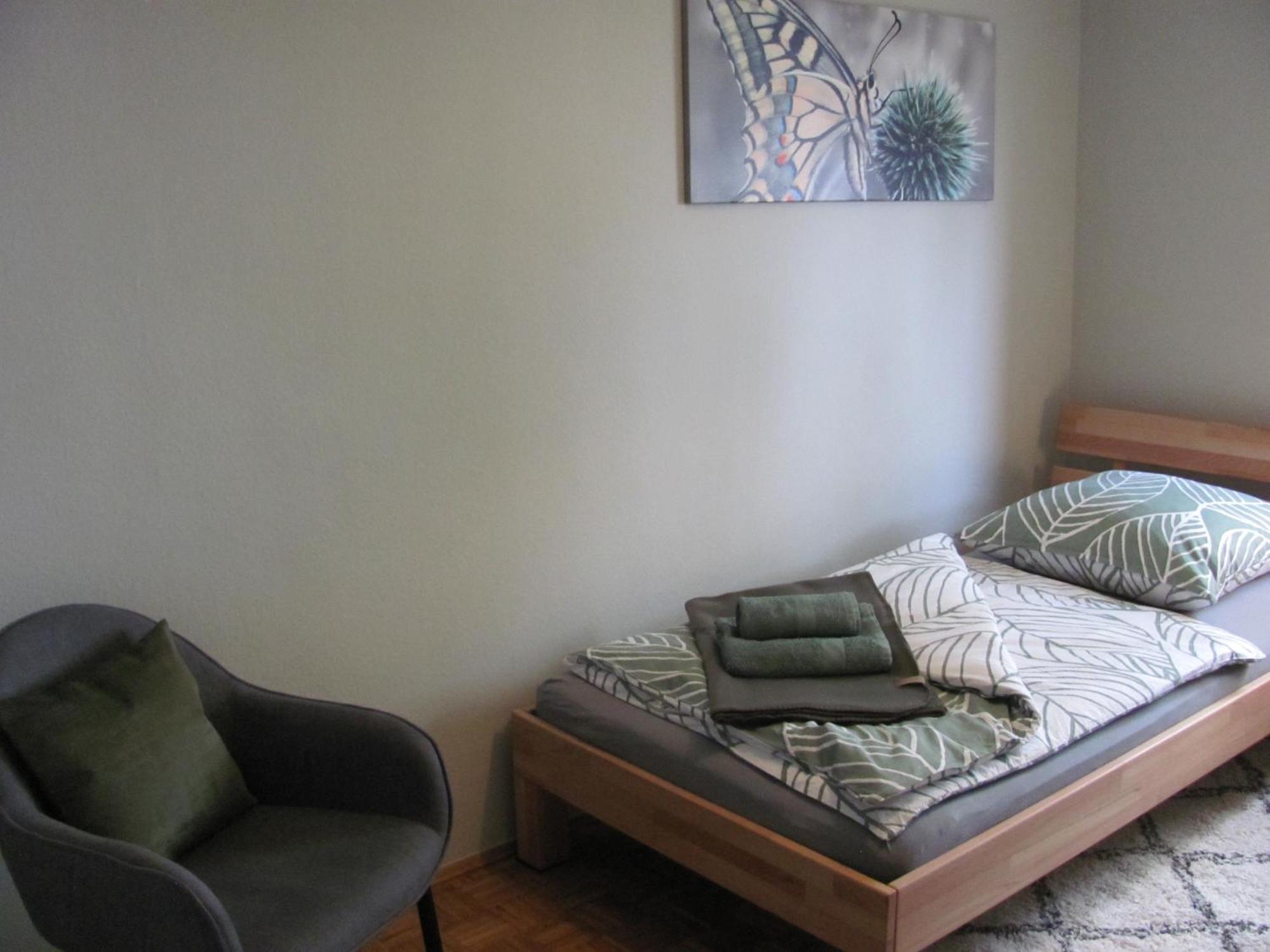 #3 Gemuetliches Ruhiges Zimmer Gartenblick, Gemeinschaftsbad W-Lan Airport Nah Gelegen Mit Late Night Check In Haus Nr 9,5 Trunkelsberg 外观 照片