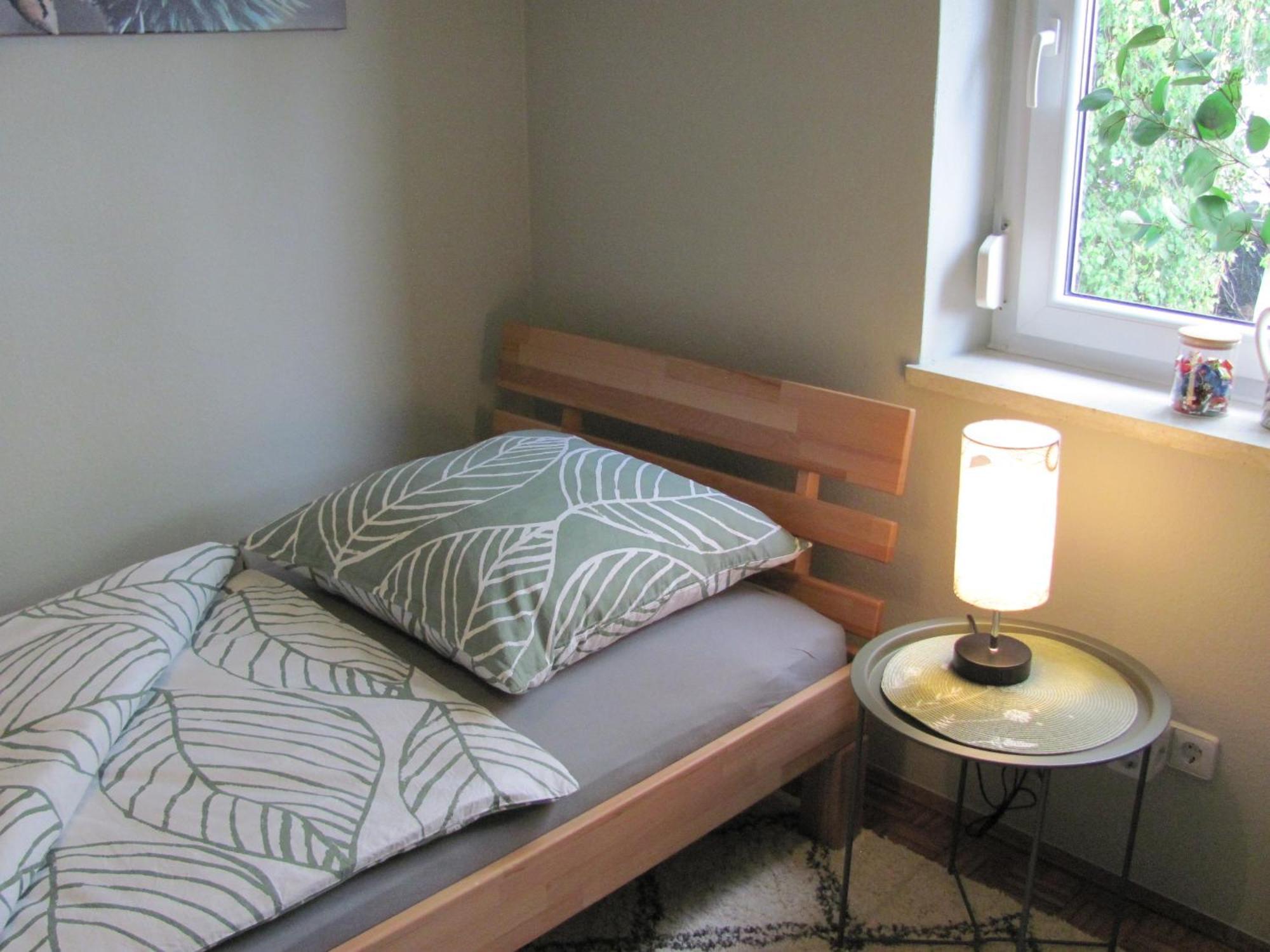 #3 Gemuetliches Ruhiges Zimmer Gartenblick, Gemeinschaftsbad W-Lan Airport Nah Gelegen Mit Late Night Check In Haus Nr 9,5 Trunkelsberg 外观 照片